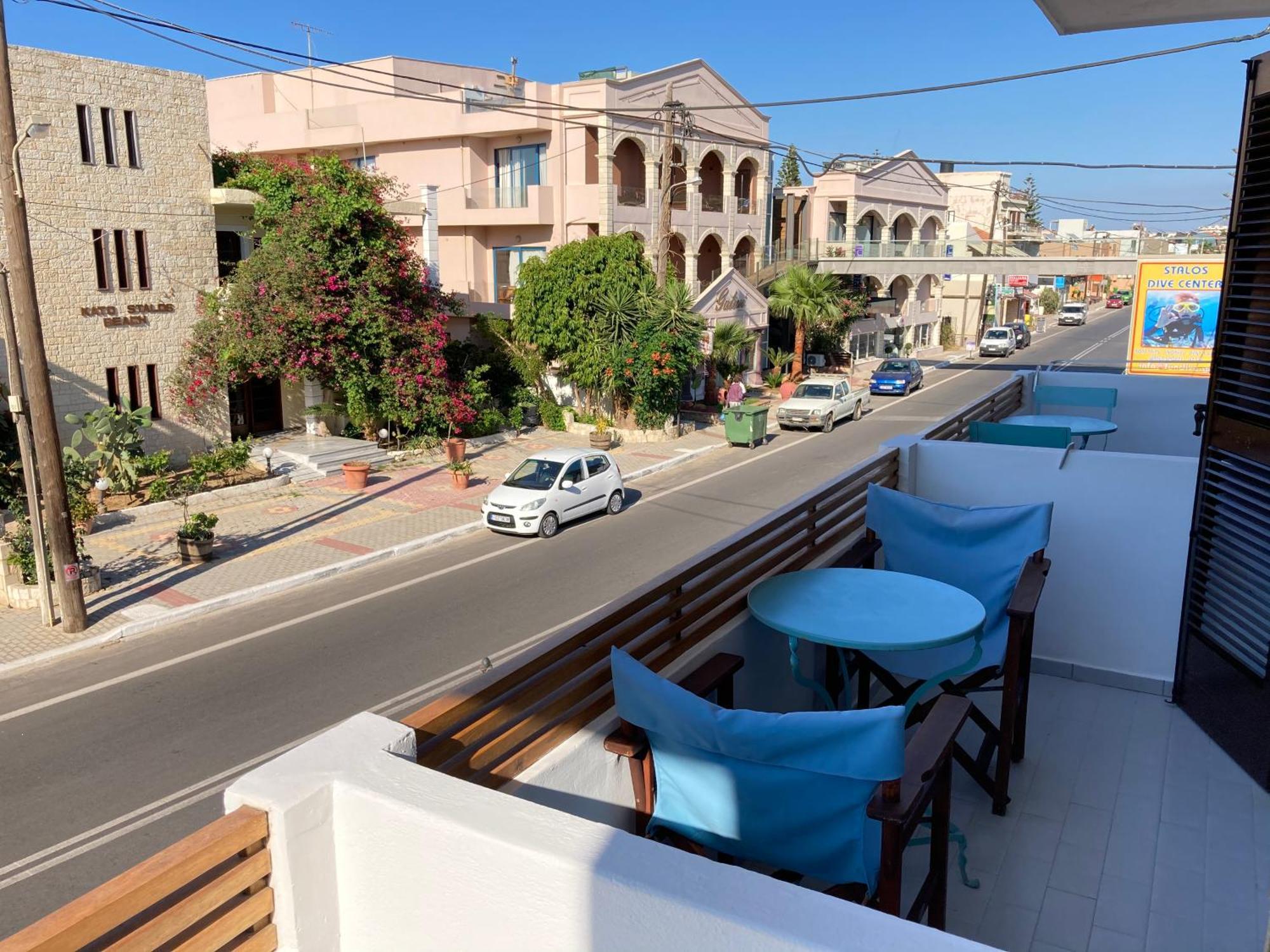 Tree Of Life Art Hotel Agia Marina Стая снимка